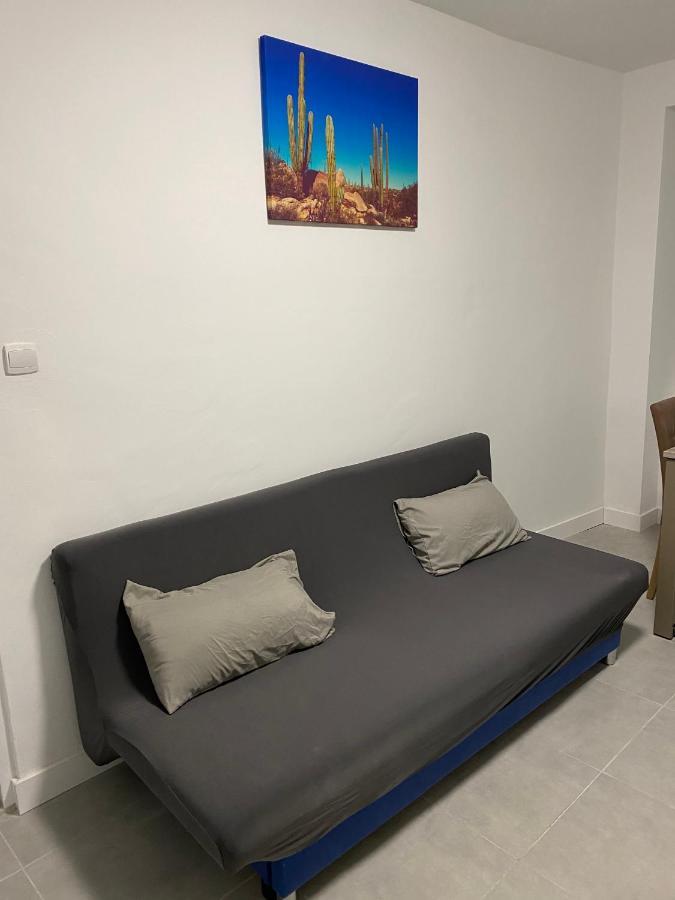 APPARTEMENT RDC AVEC 1 CHAMBRE à 5 METRES A PIED DE LA DIGUE DE LA PANNE De Panne Exterior foto