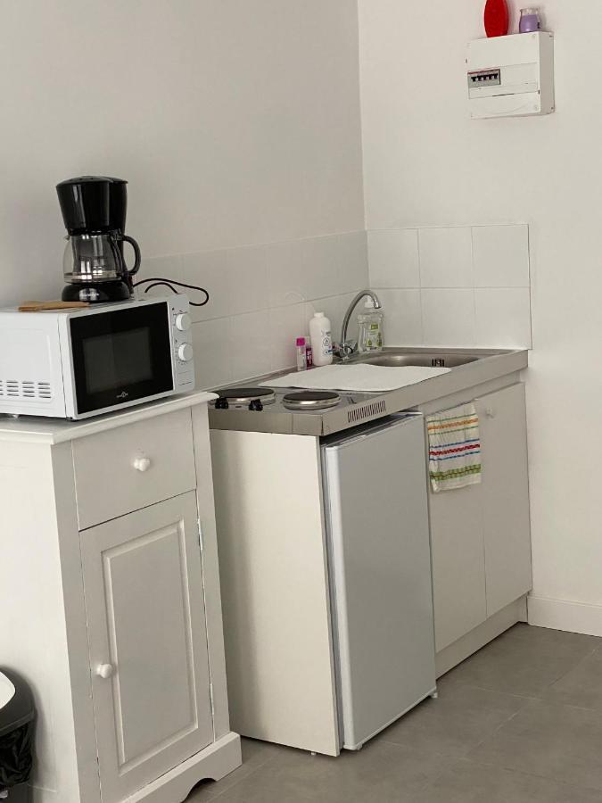 APPARTEMENT RDC AVEC 1 CHAMBRE à 5 METRES A PIED DE LA DIGUE DE LA PANNE De Panne Exterior foto